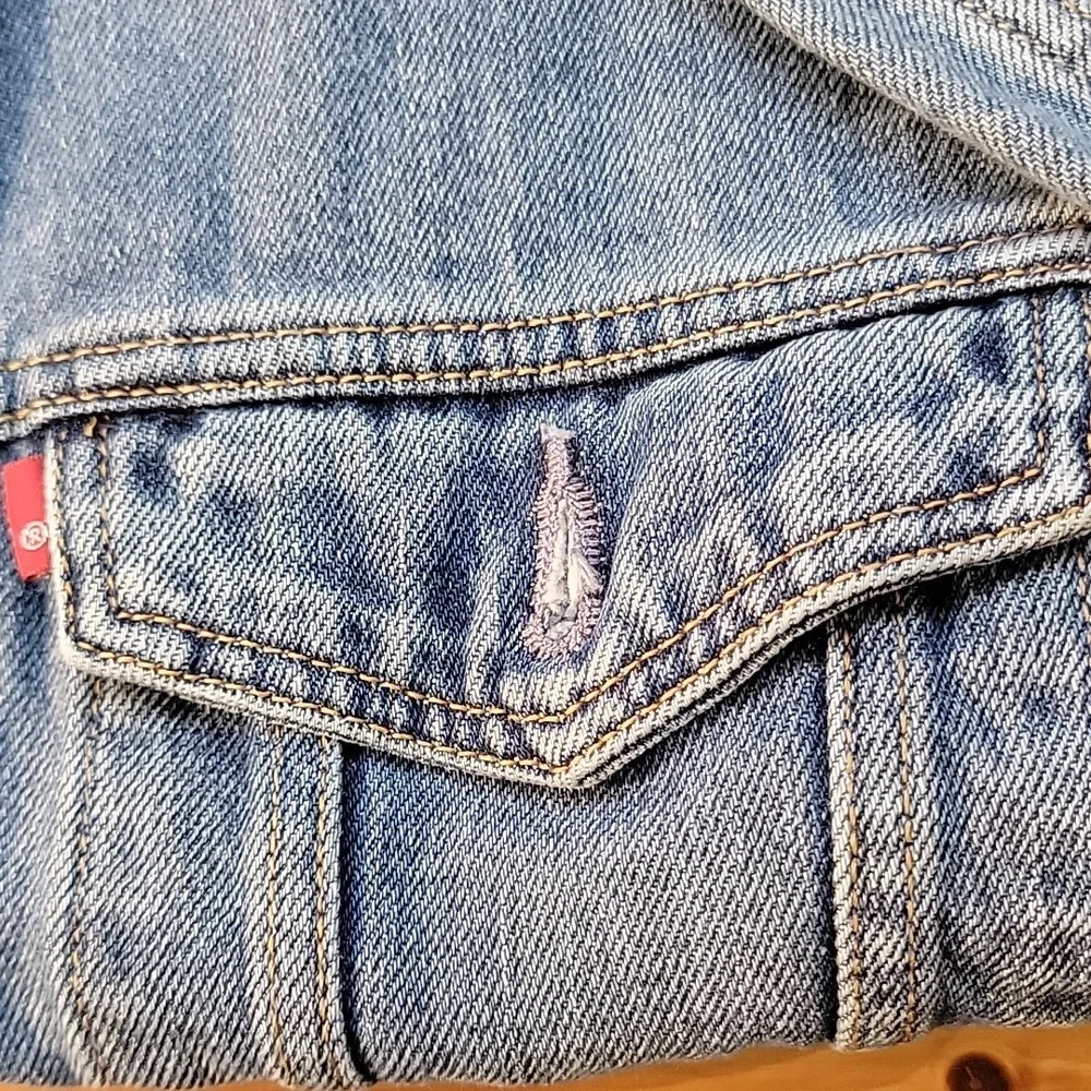 Levi's Blue Denim Jacket - Picture 4 of 11